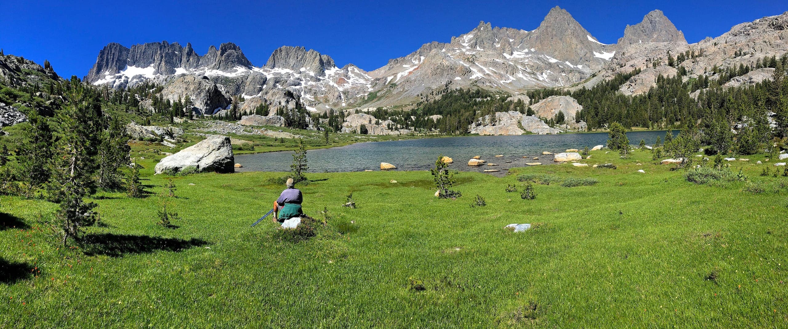 Lake Ediza beneath the Minarets